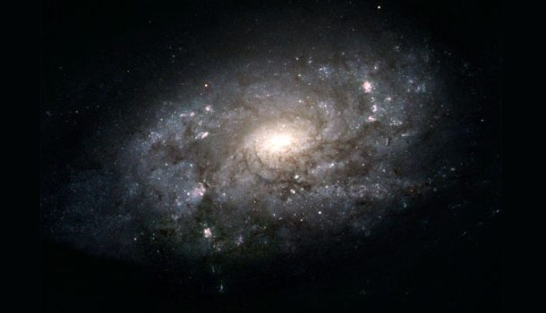 Vores galakse Mællevejen som den antageligt ser set fra afstand. Foto: NASA